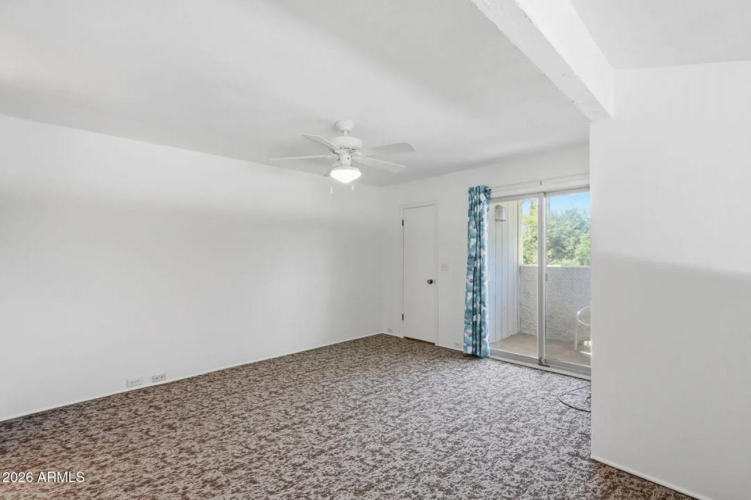 Real Estate Picture 20
