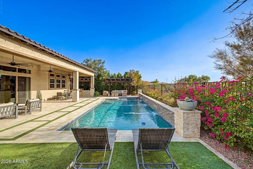 Real Estate Picture 53
