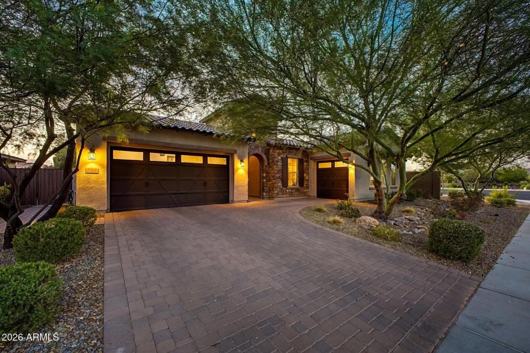 Real Estate Picture 6