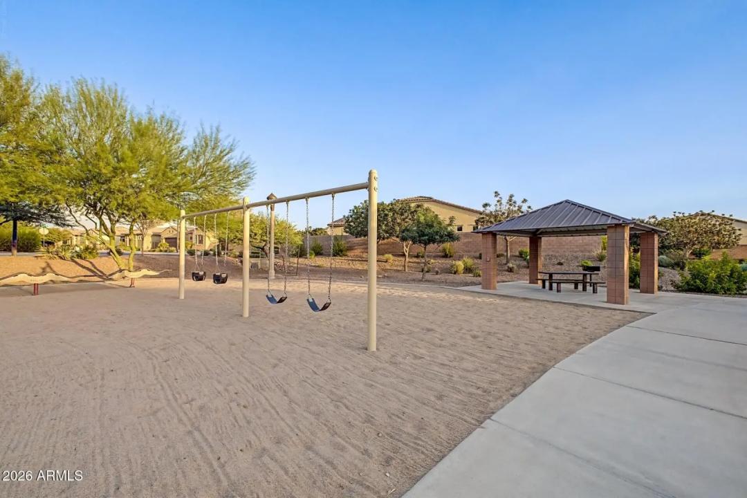 Real Estate Picture 81