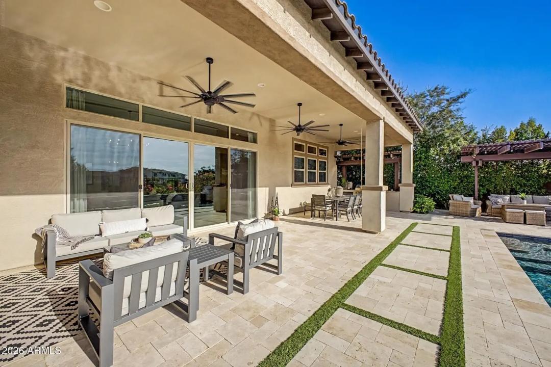 Real Estate Picture 48