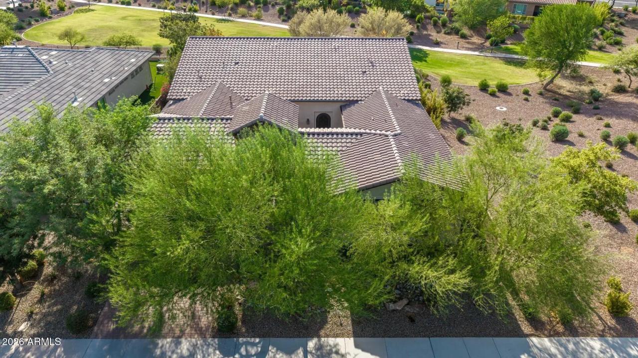 Real Estate Picture 70