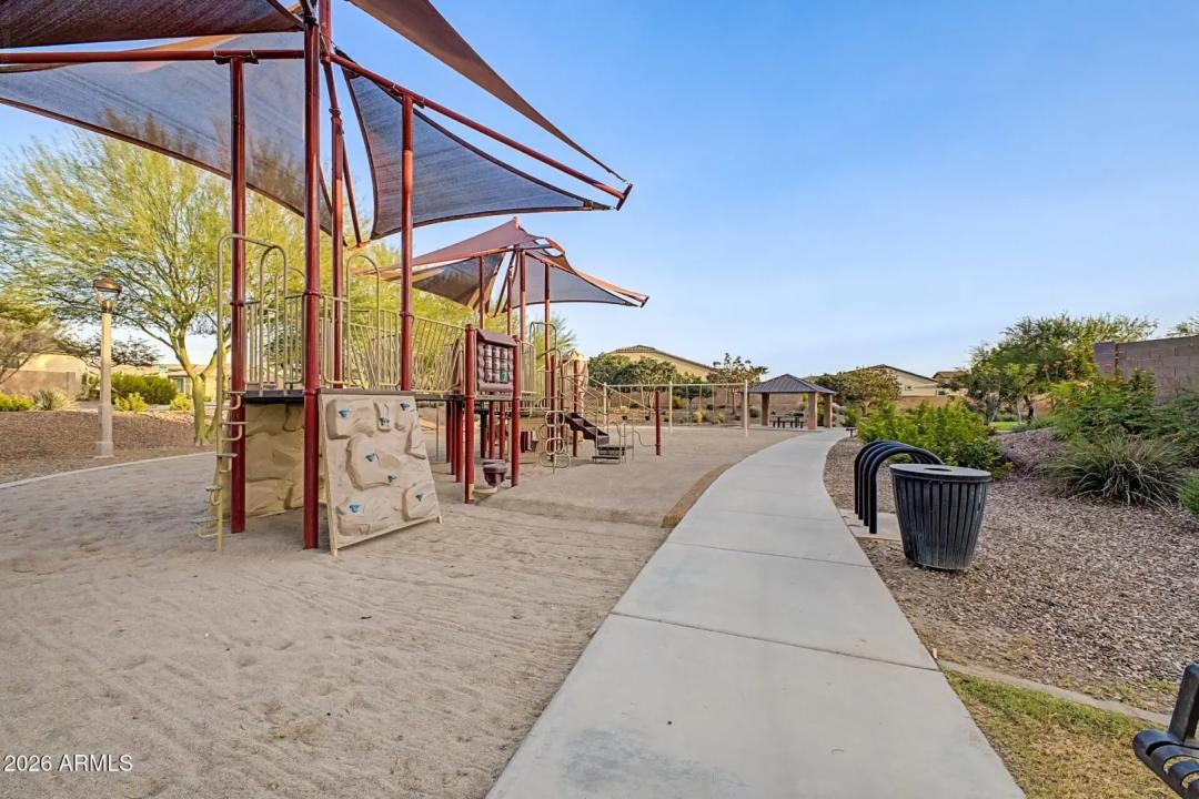 Real Estate Picture 87