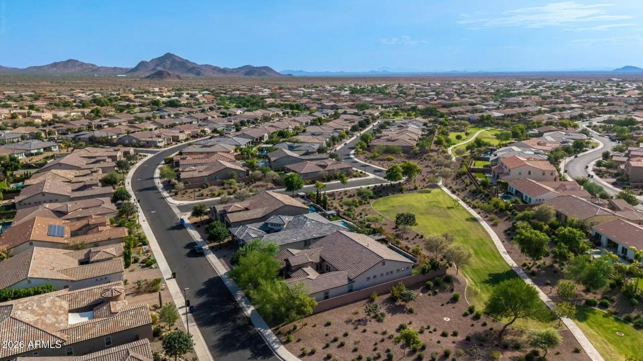 Real Estate Picture 73