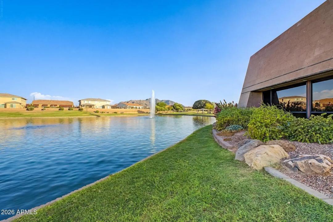 Real Estate Picture 97