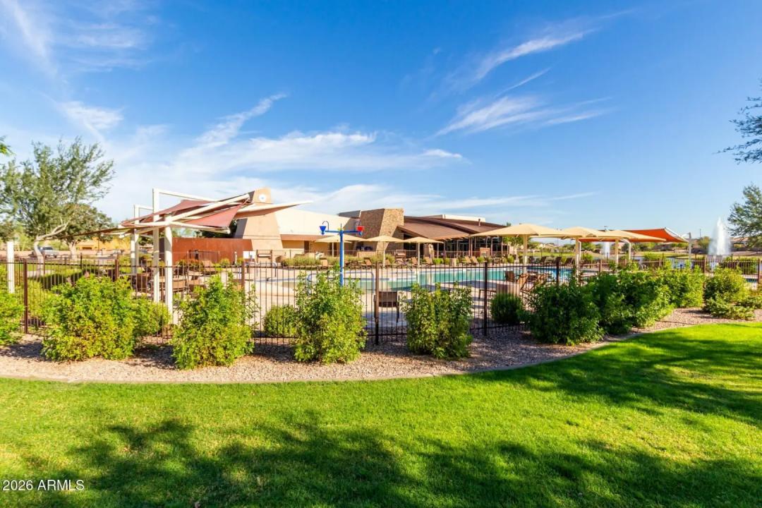 Real Estate Picture 64