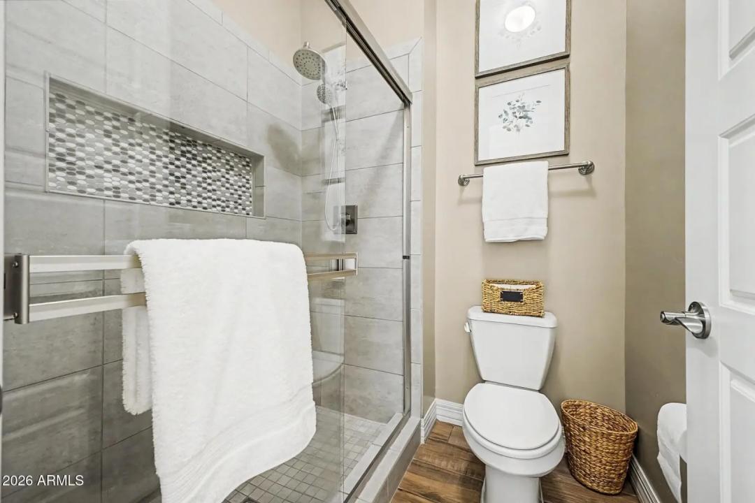 Real Estate Picture 42