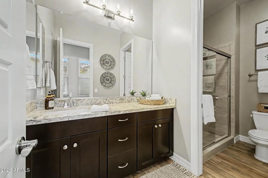 Real Estate Picture 34