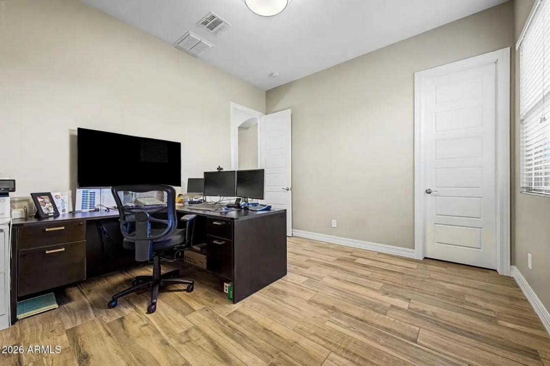 Real Estate Picture 41