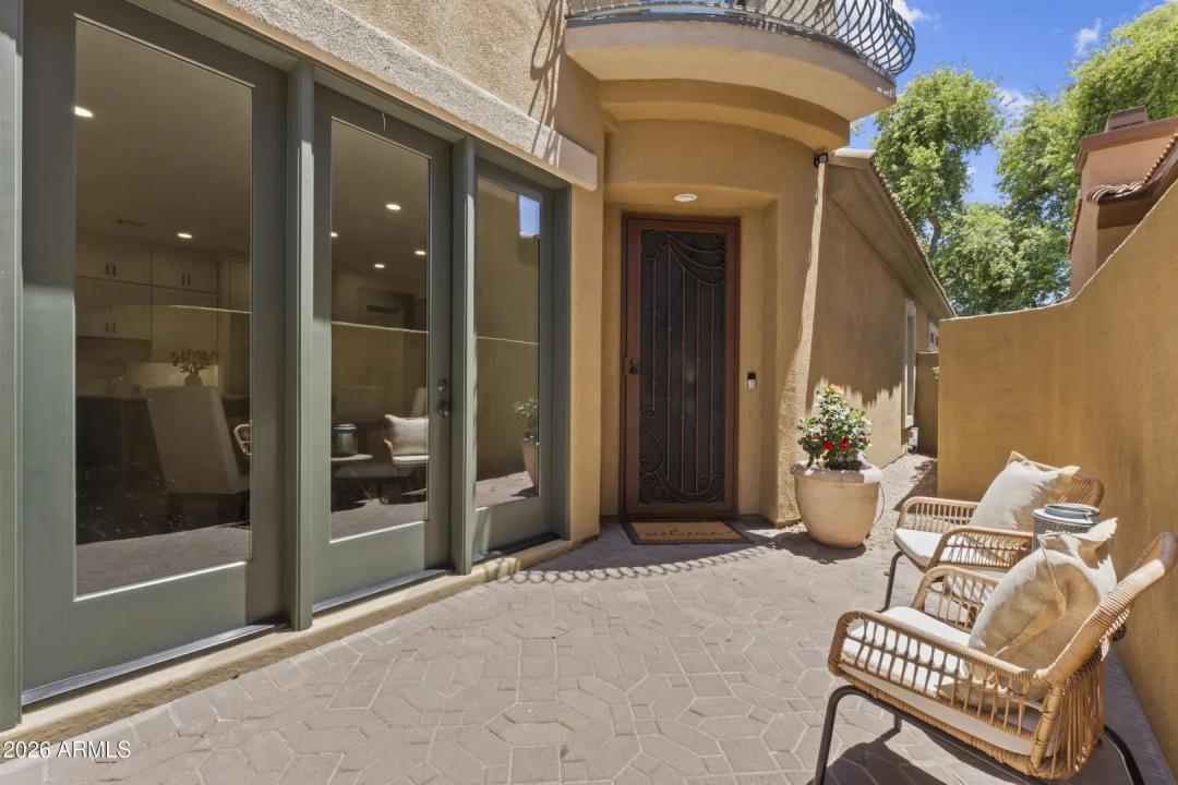Real Estate Picture 20