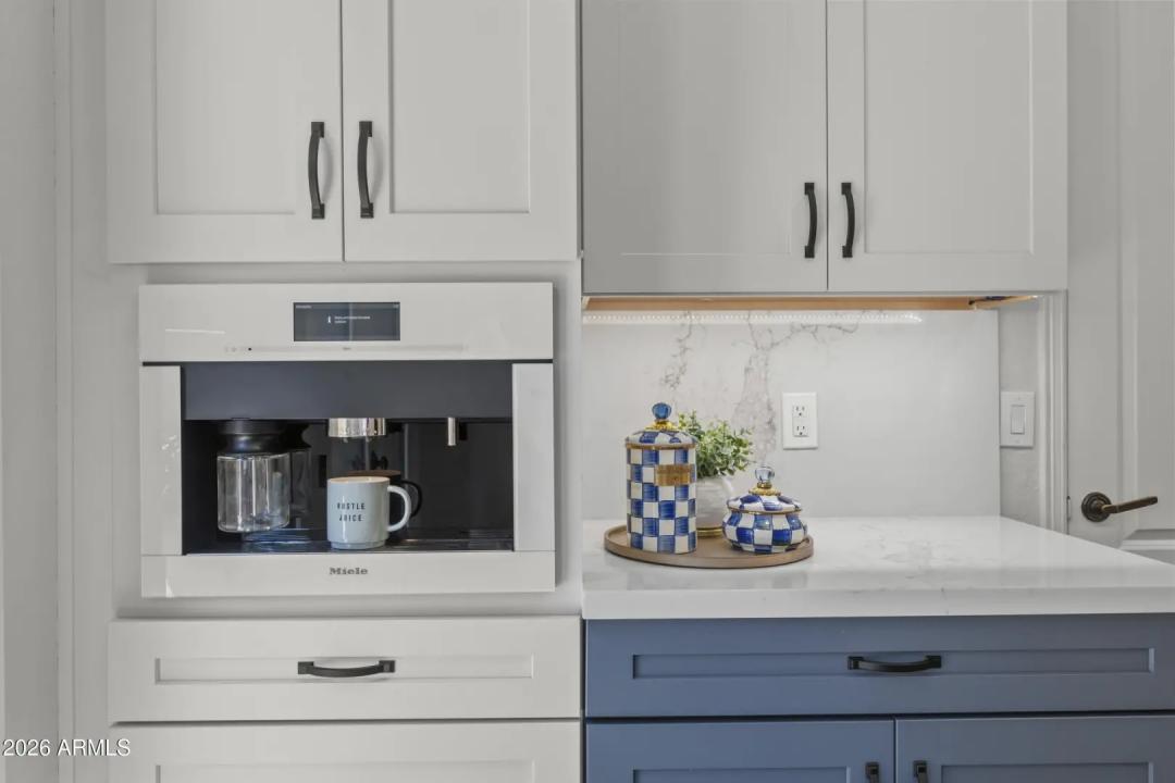 Real Estate Picture 26