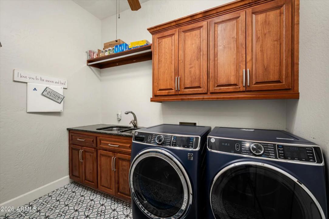 Real Estate Picture 41