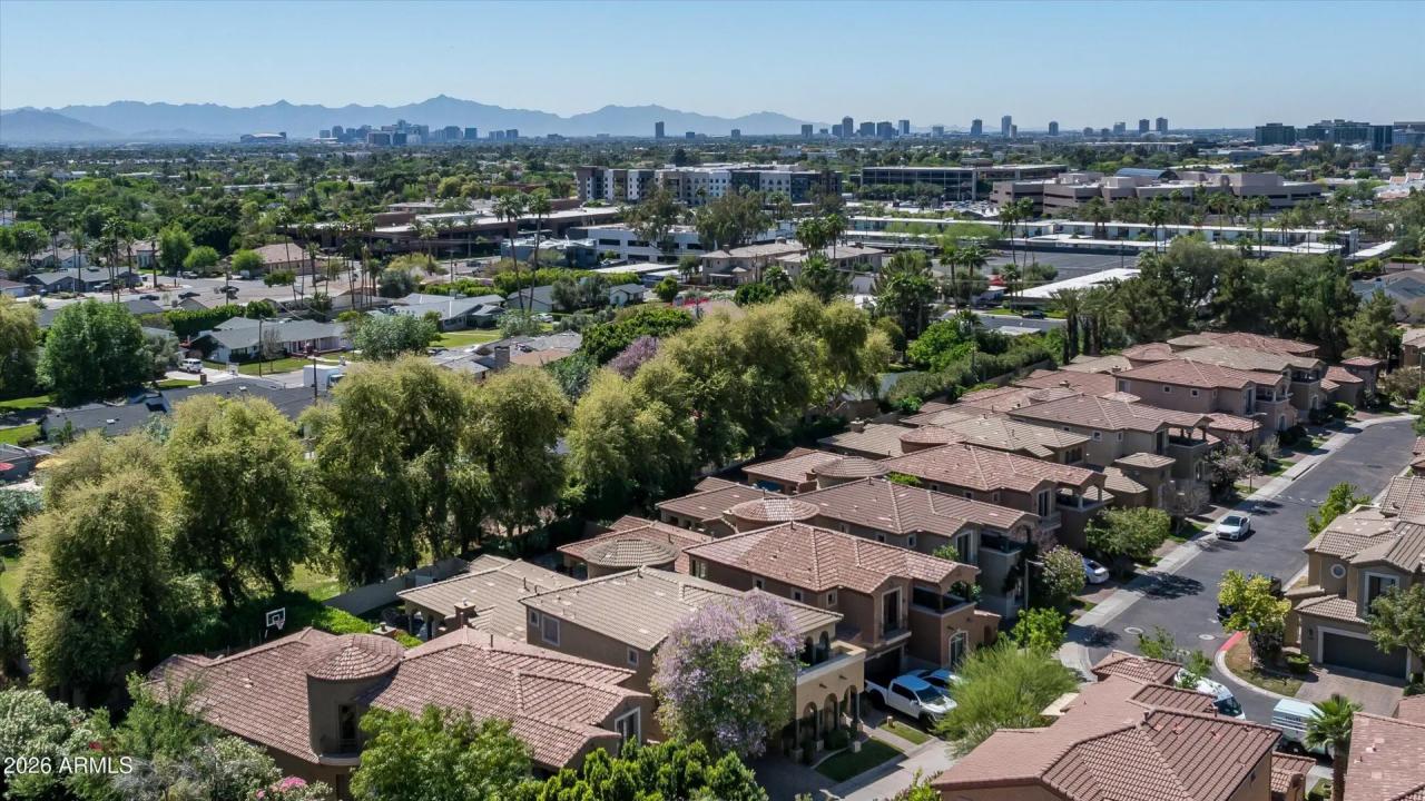 Real Estate Picture 49