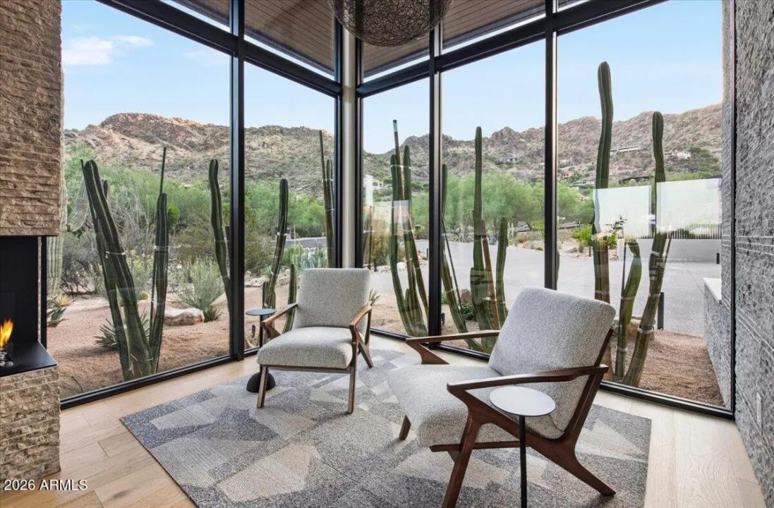 Real Estate Picture 9