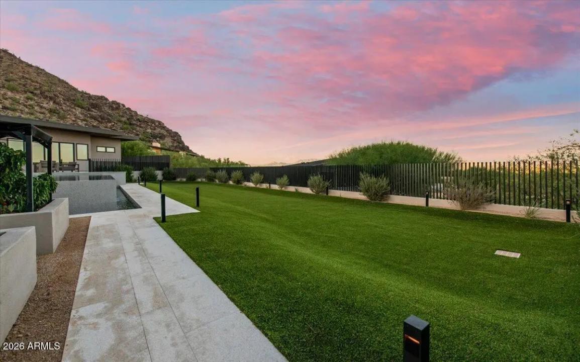 Real Estate Picture 44