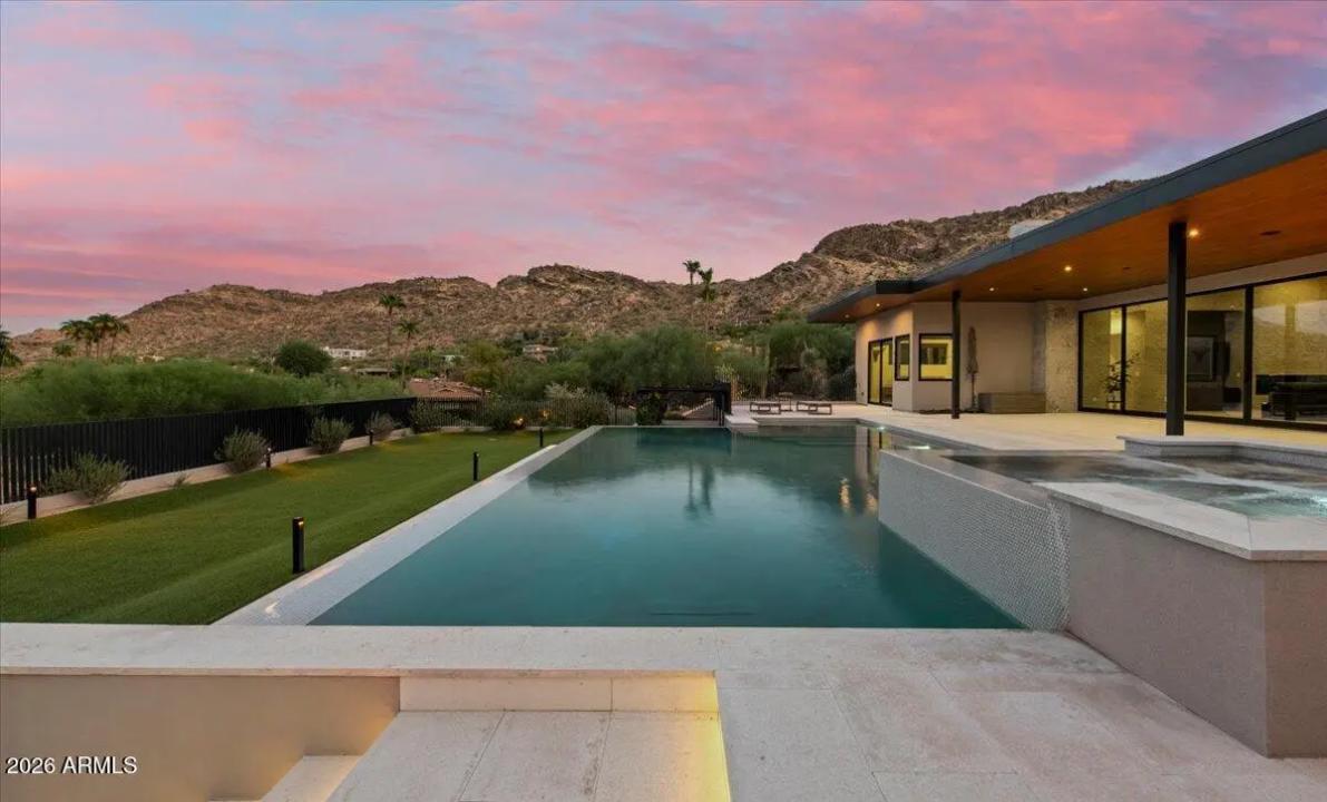 Real Estate Picture 73