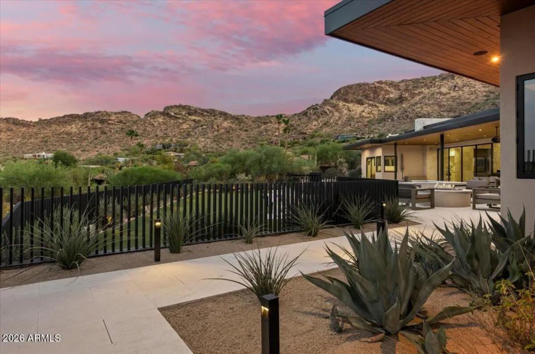 Real Estate Picture 74
