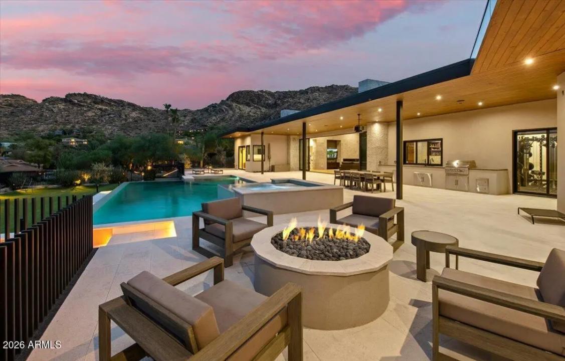 Real Estate Picture 52