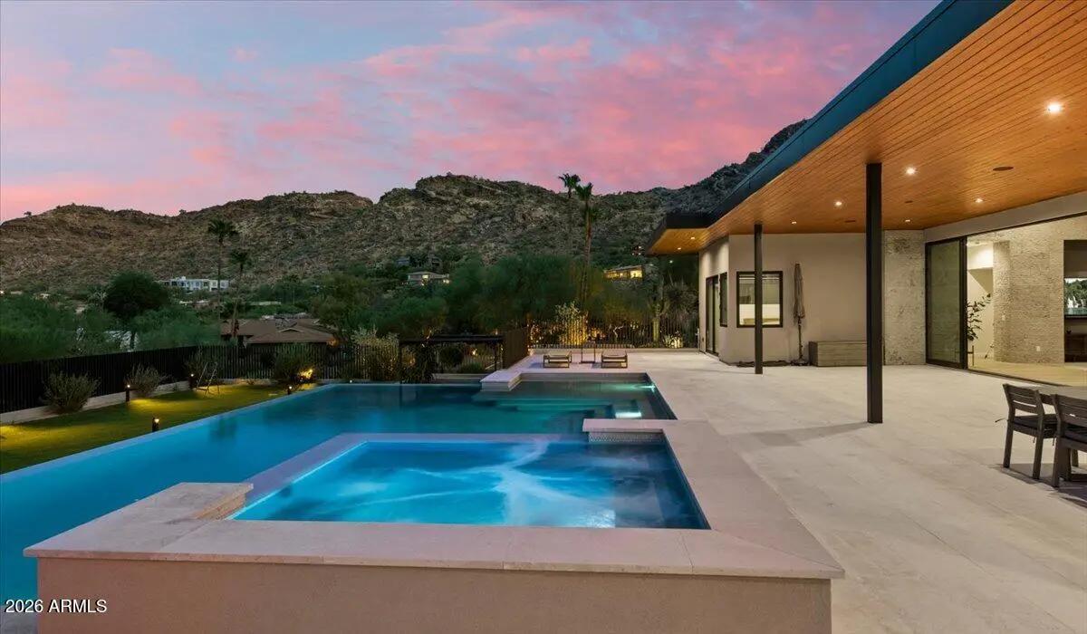 Real Estate Picture 53