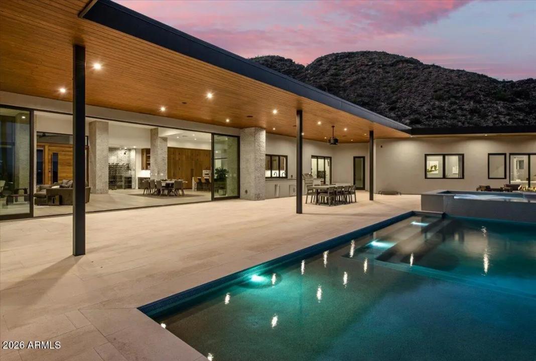 Real Estate Picture 54