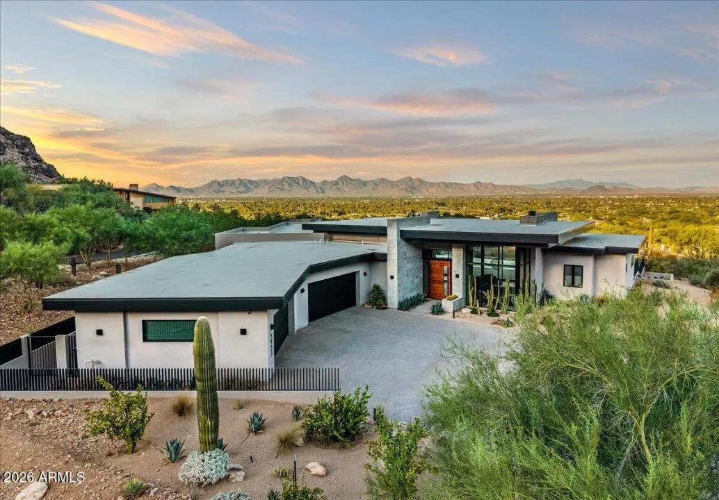 Real Estate Picture 60