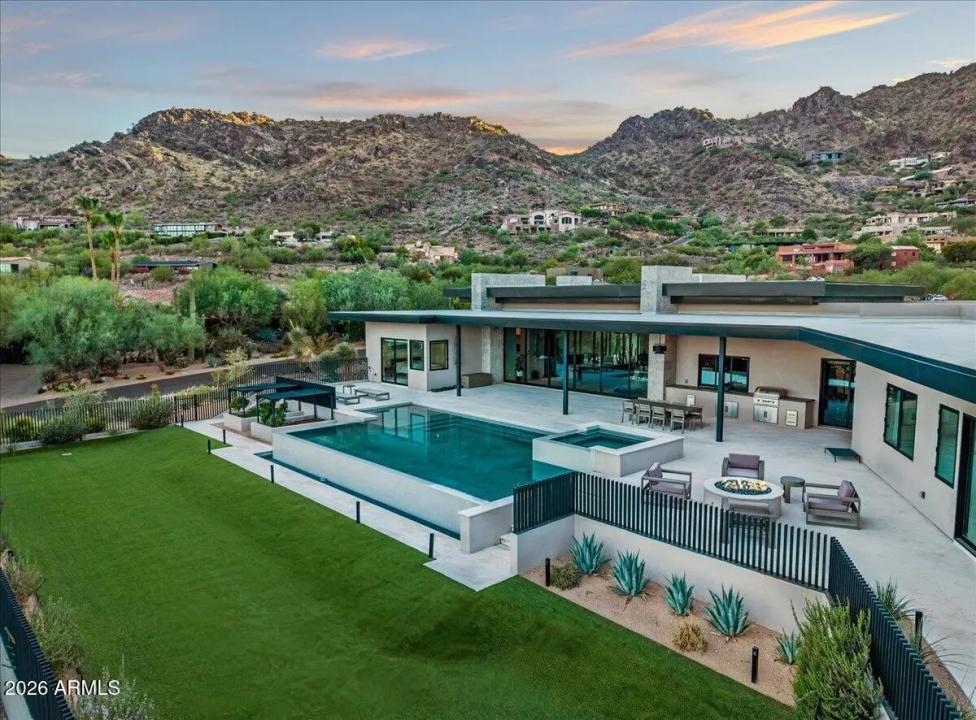 Real Estate Picture 68