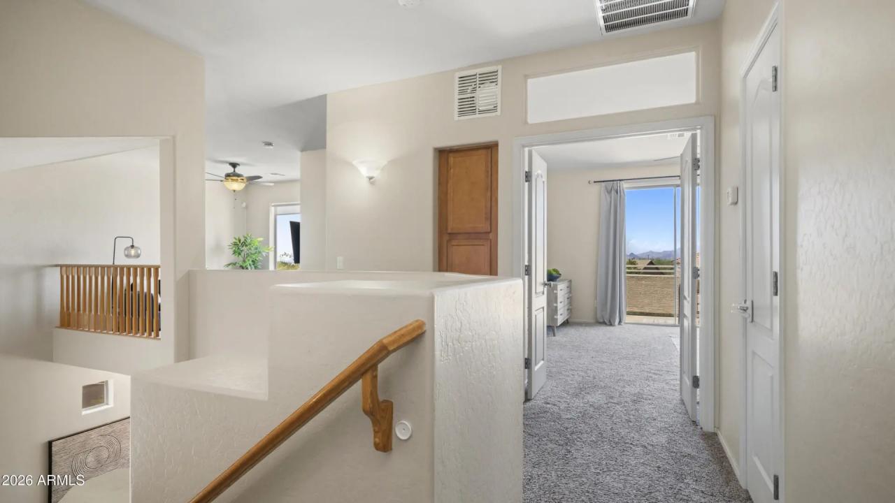 Real Estate Picture 23