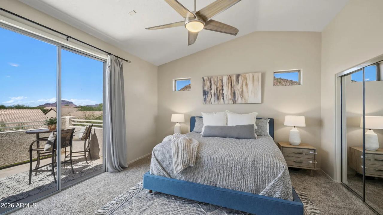 Real Estate Picture 25