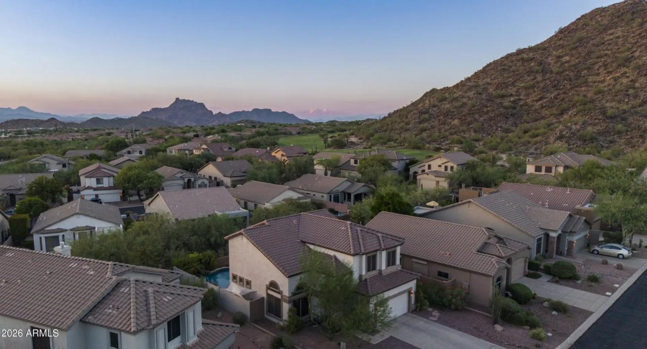 Real Estate Picture 60