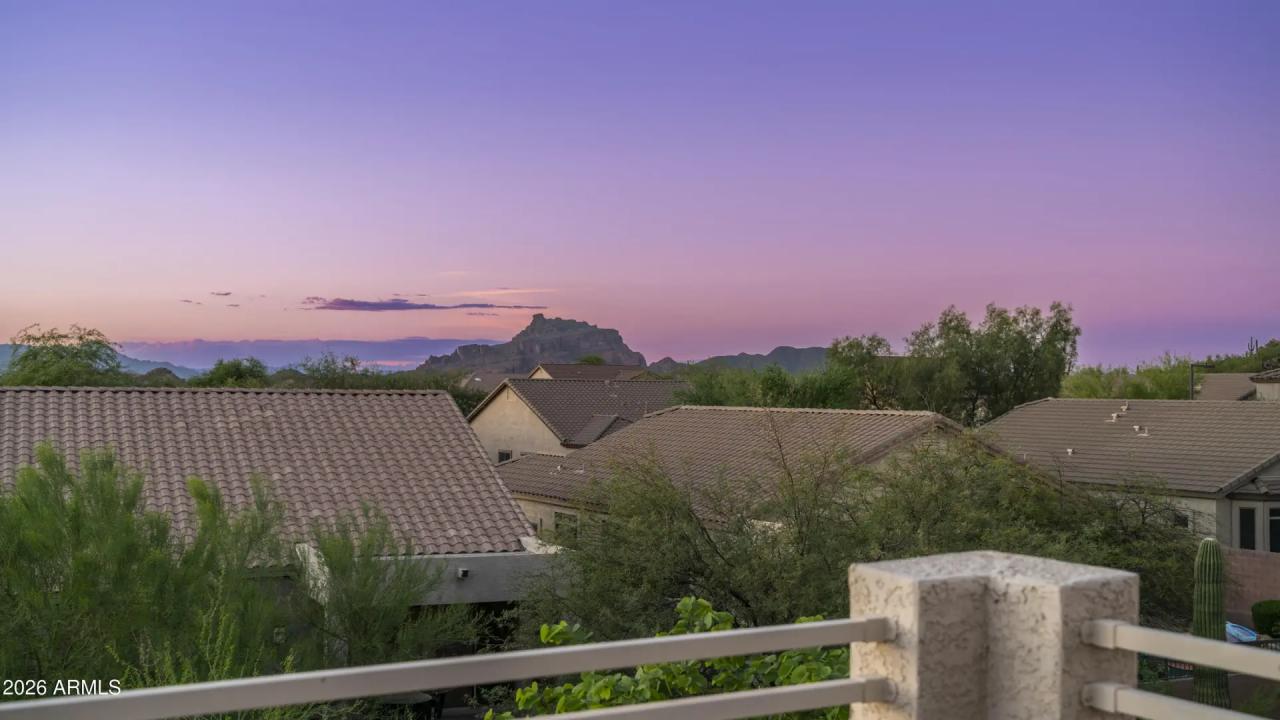 Real Estate Picture 34