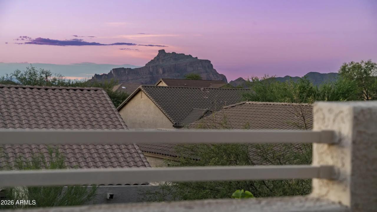 Real Estate Picture 35