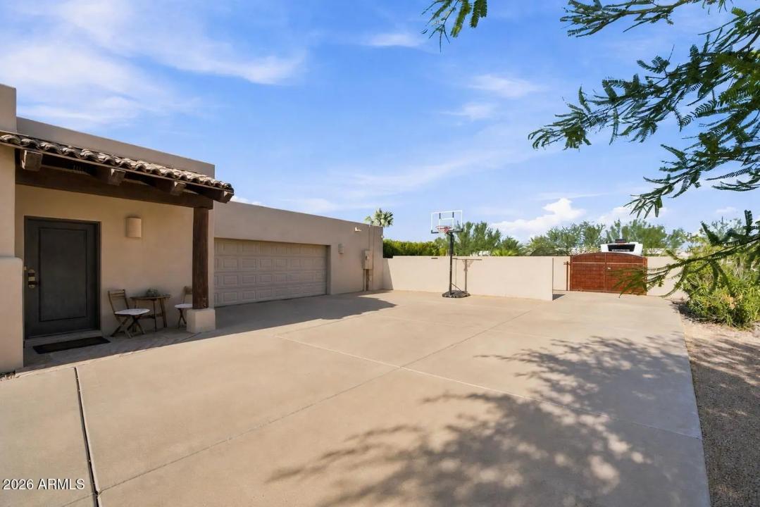 Real Estate Picture 48
