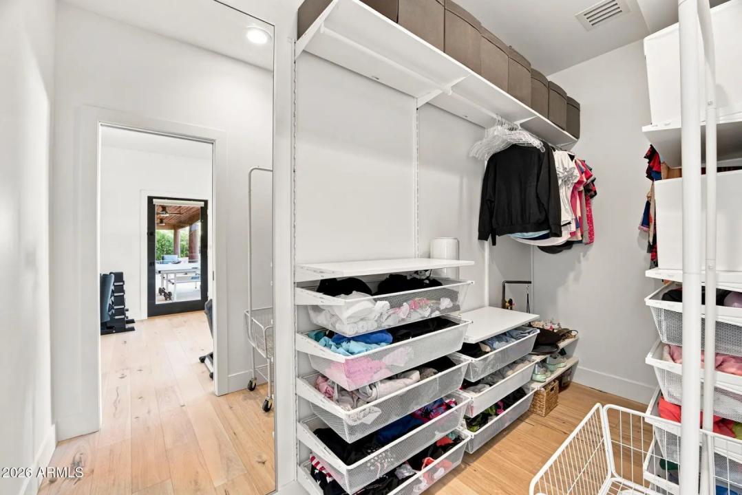 Real Estate Picture 28