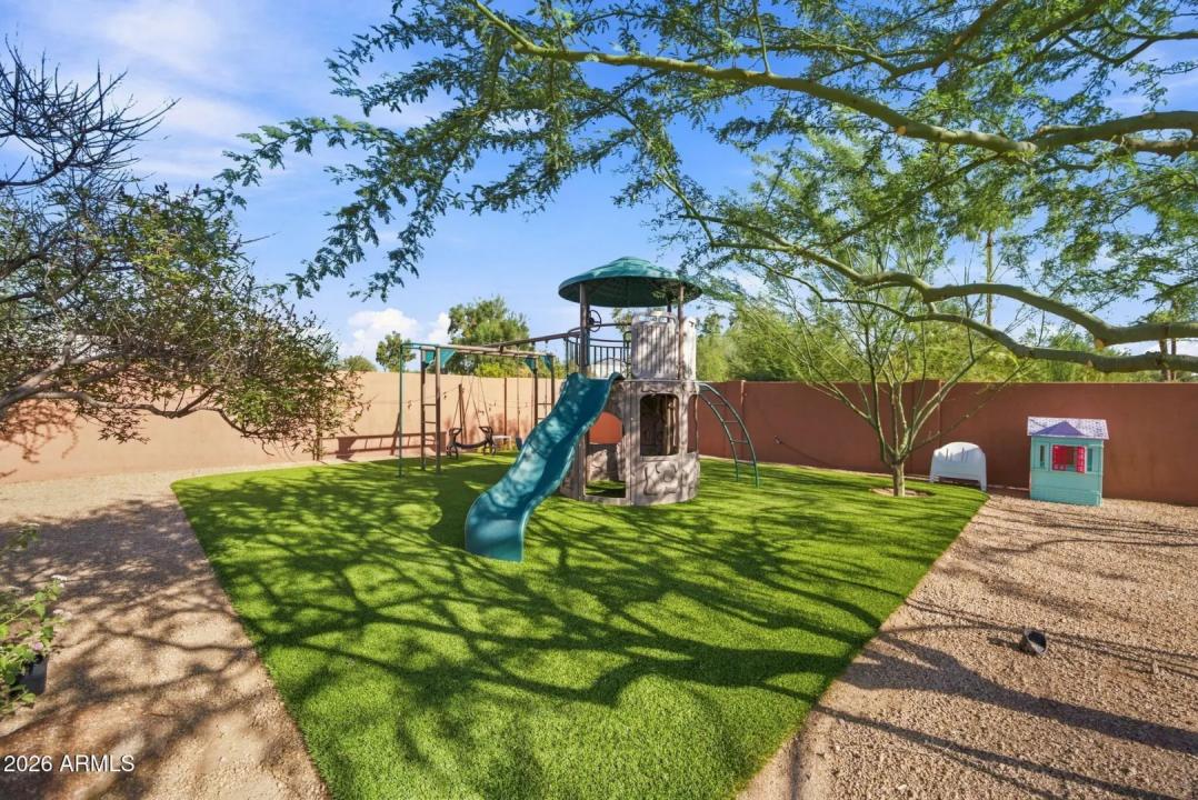 Real Estate Picture 57