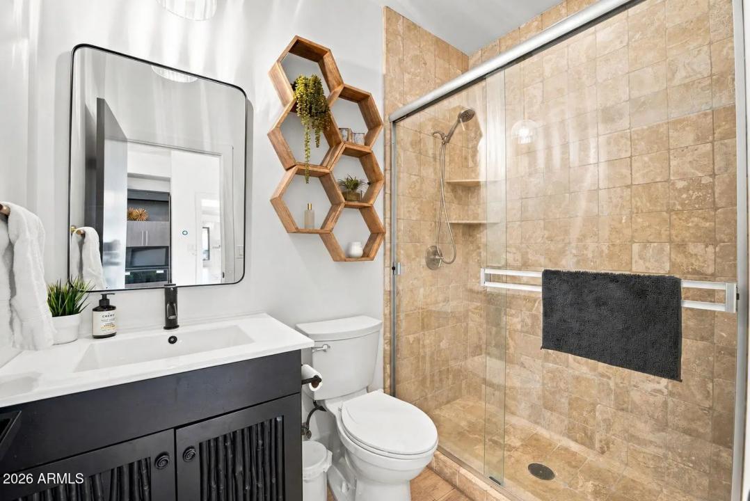 Real Estate Picture 42