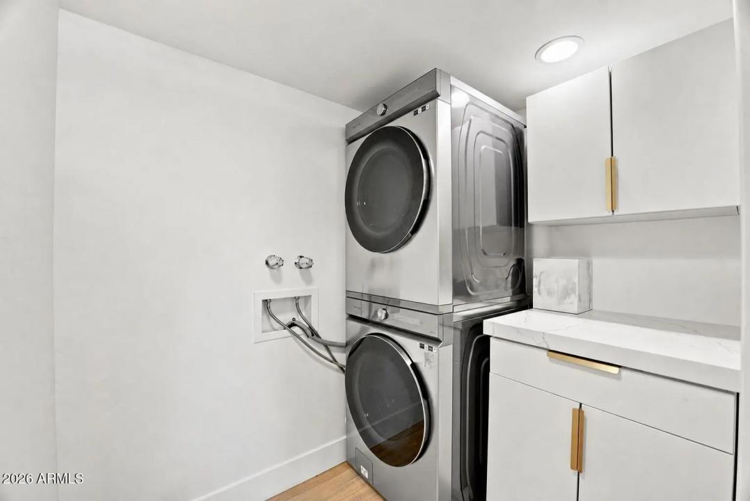 Real Estate Picture 43