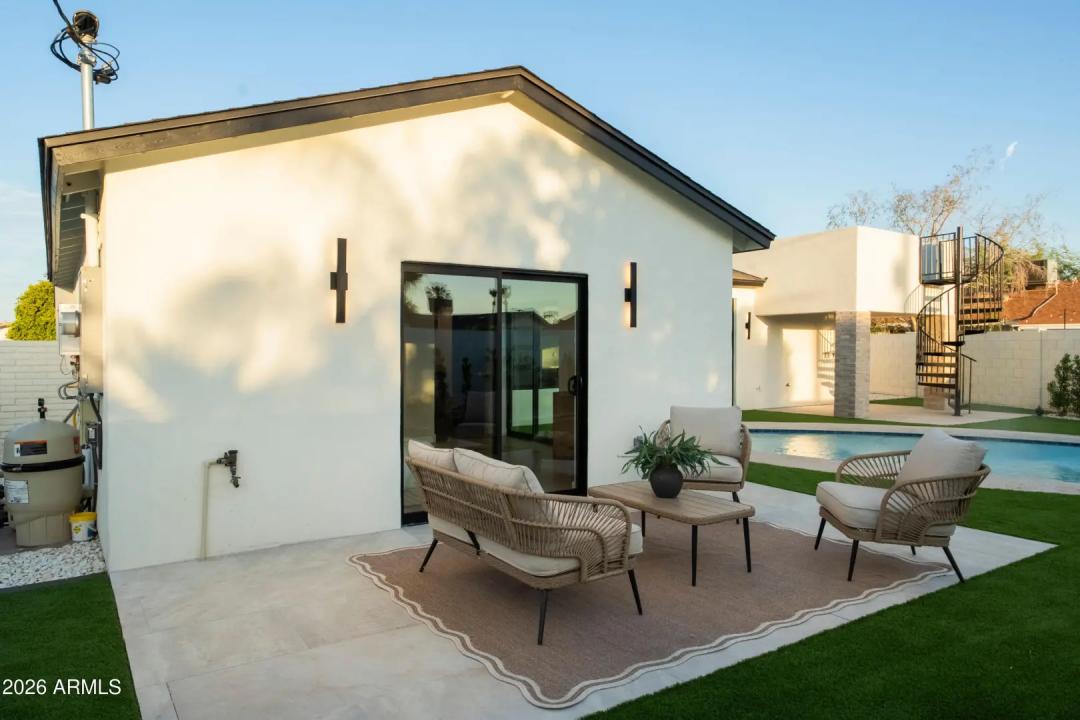 Real Estate Picture 28