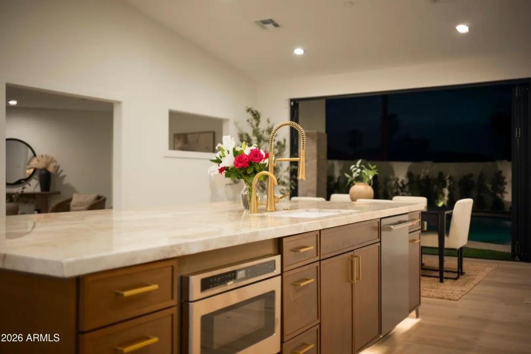 Real Estate Picture 36