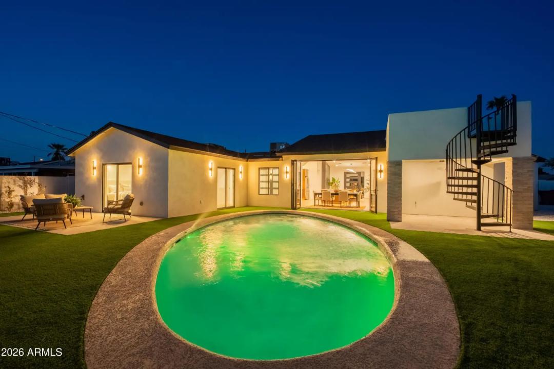 Real Estate Picture 44