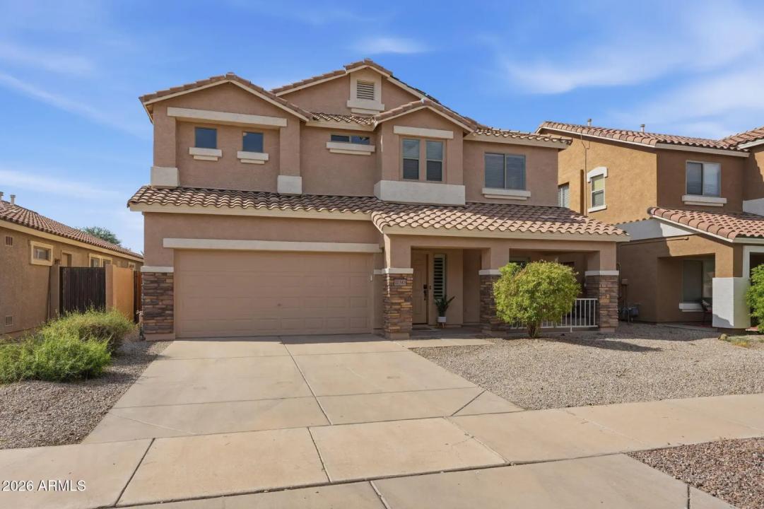 Real Estate Picture 22