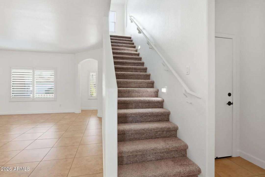 Real Estate Picture 18