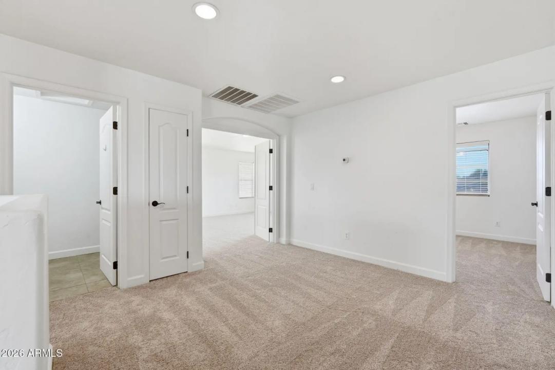 Real Estate Picture 21