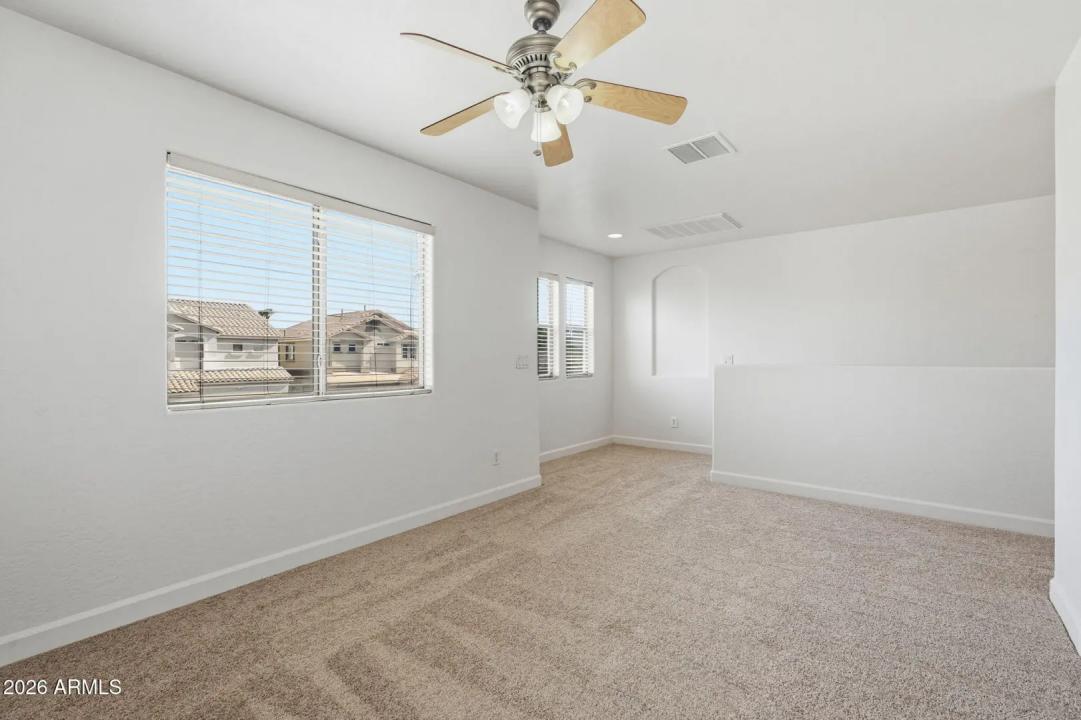 Real Estate Picture 20