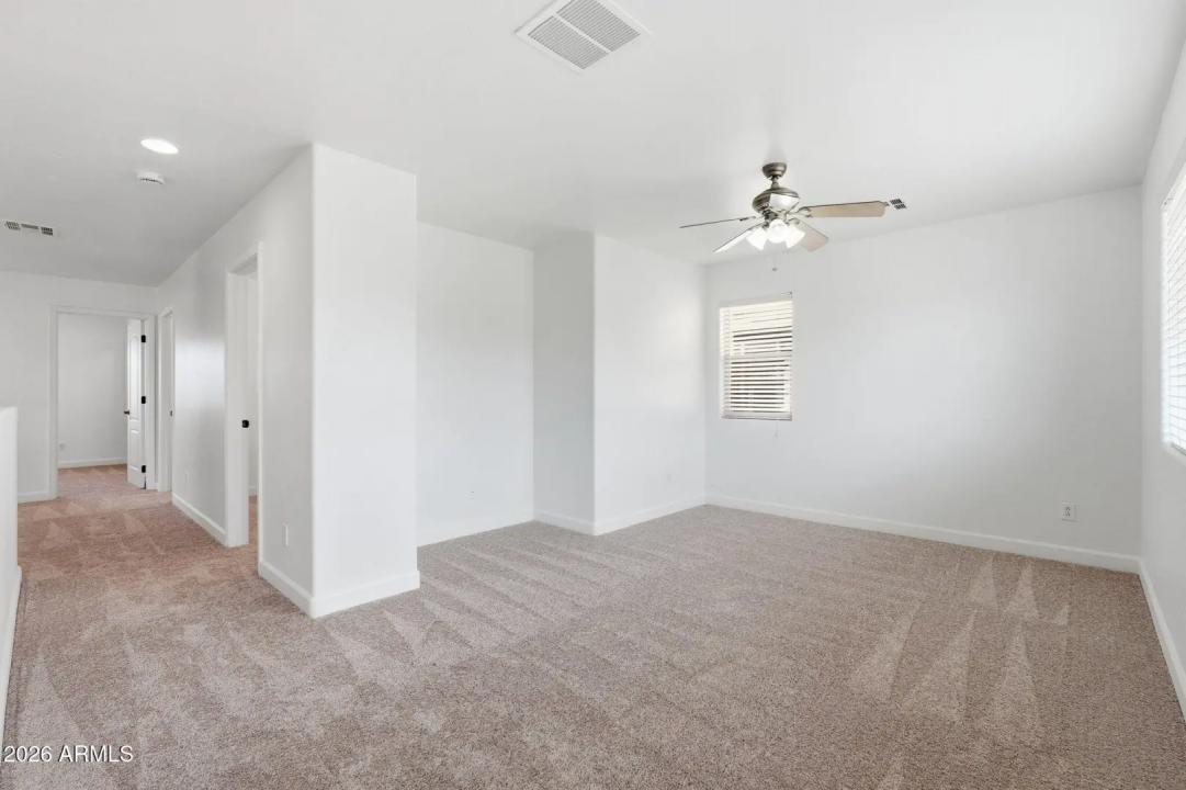 Real Estate Picture 19