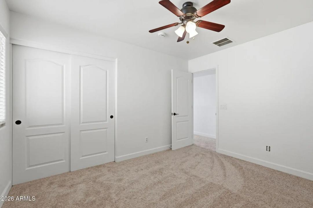 Real Estate Picture 37