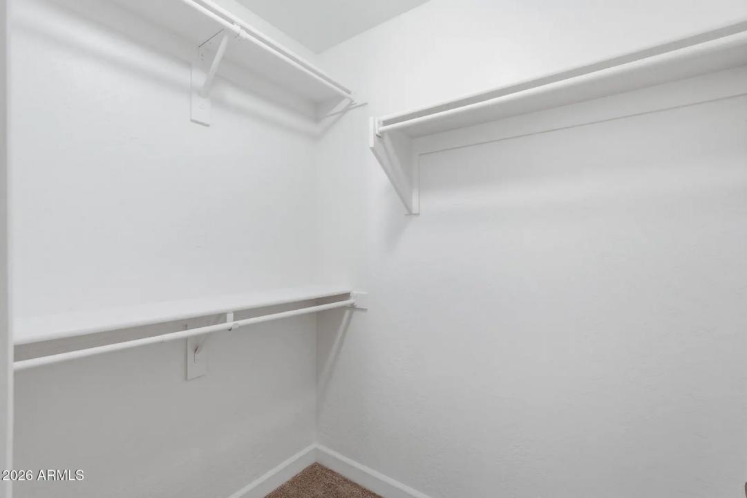 Real Estate Picture 33