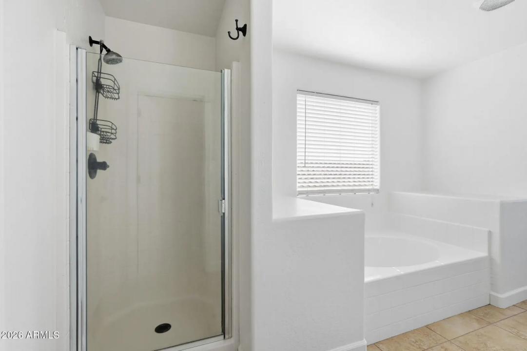 Real Estate Picture 26