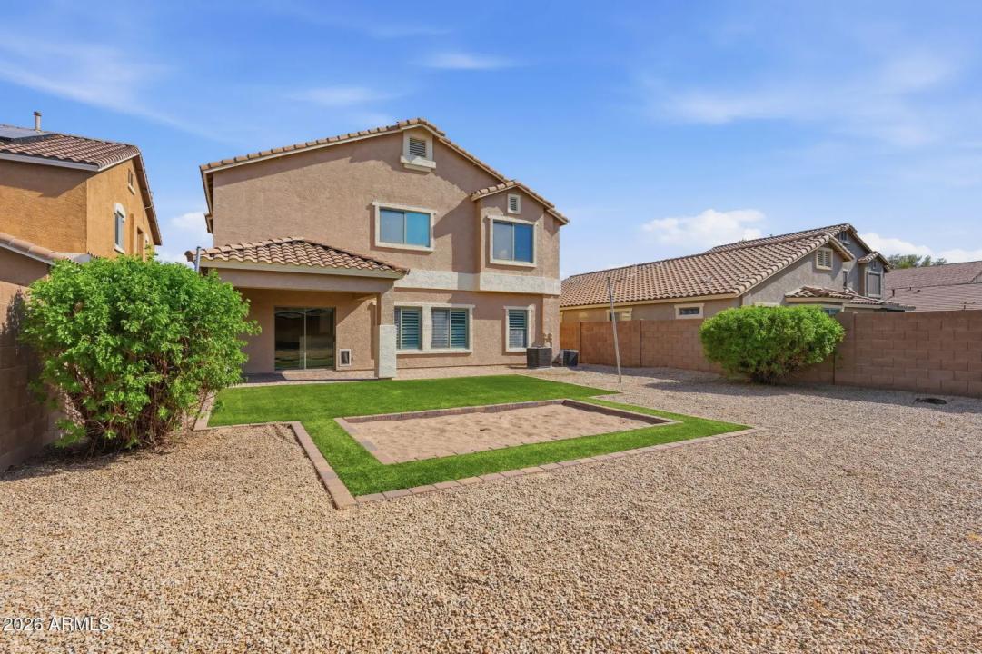 Real Estate Picture 43