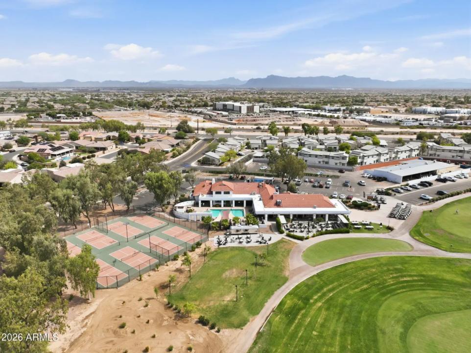 Real Estate Picture 53