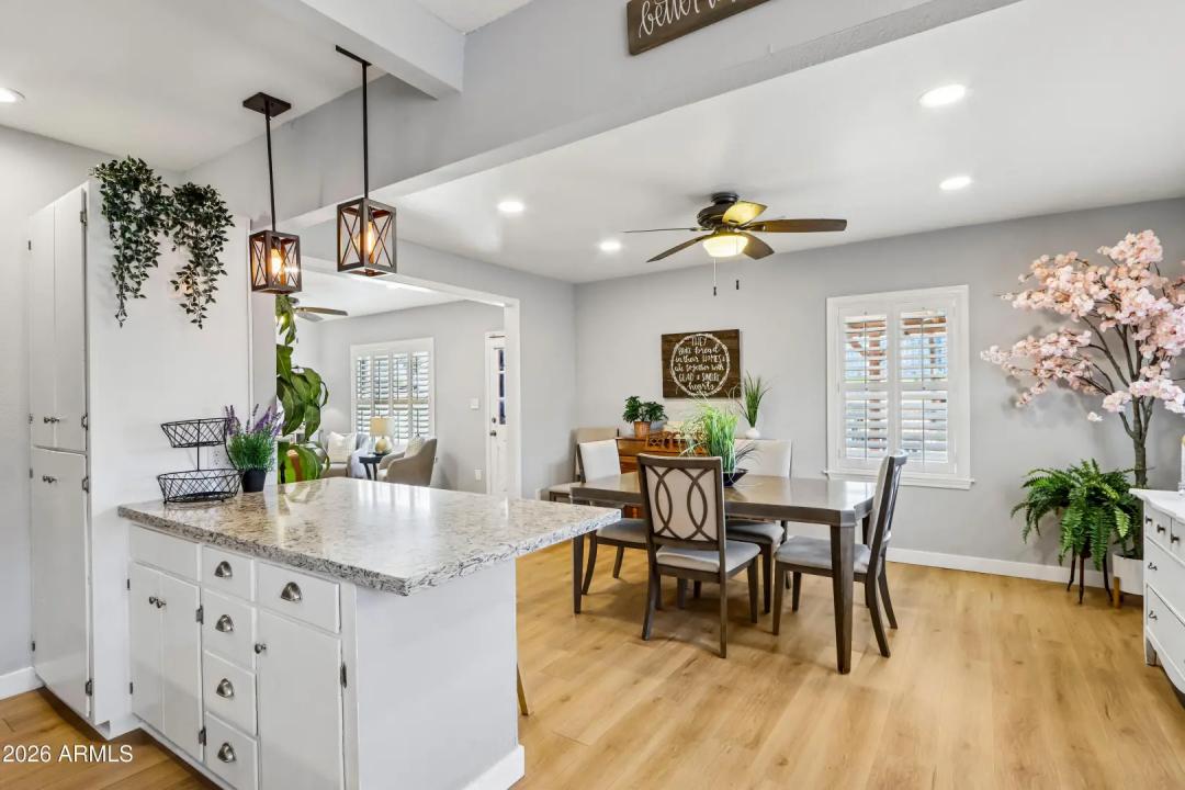 Real Estate Picture 20